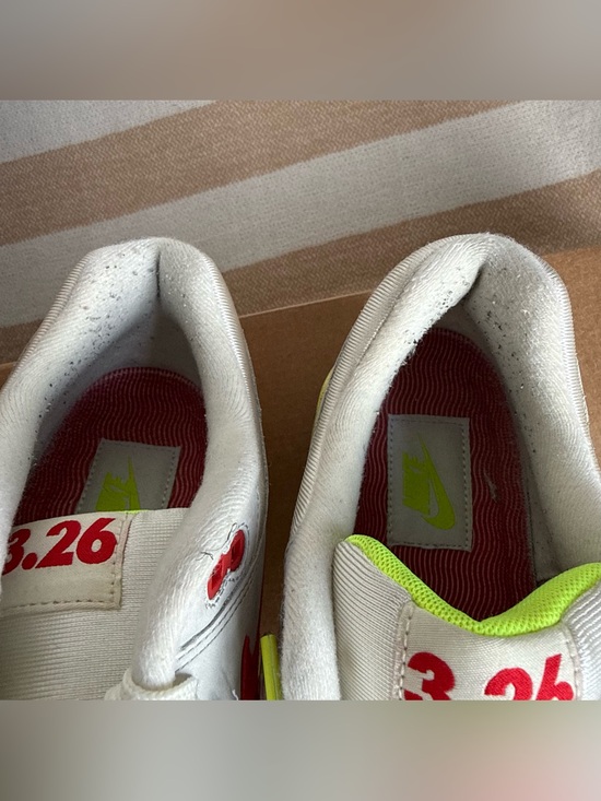 Nike Air Max 1 Air Max Day 3.26 Men\'s Sz
9 Pre Owned Condition Size 9 Red/Neon main image 4